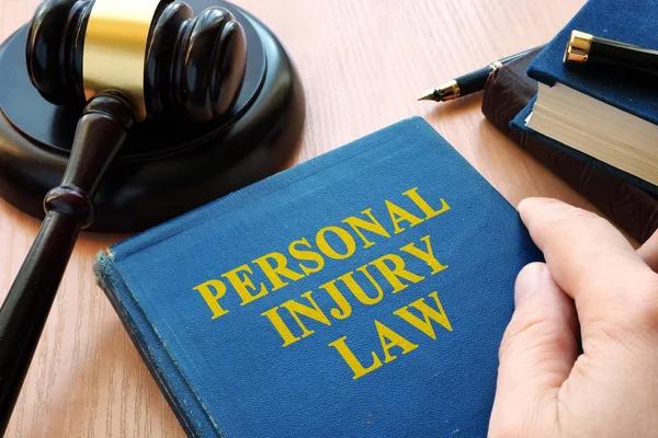 The Role of a Personal Injury Lawyer in Your Case