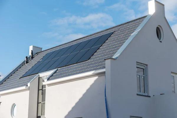 Solar panels environmental impact and sustainability benefits