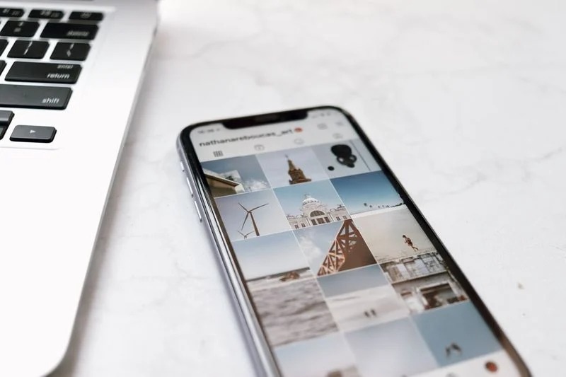 Fast Instagram Album Saver: Download Carousel Posts in Seconds