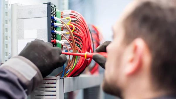 Find a Reliable Electrician Near Me for Fast Repairs