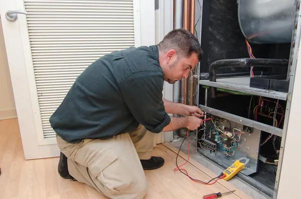 Finding the Right HVAC Contractor Oceanside for Your Property