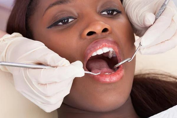 How a Skilled Dentist Dallas Can Improve Your Dental Health