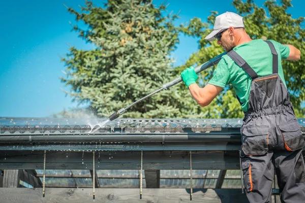 Professional Window Cleaning Centennial for Clearer Glass